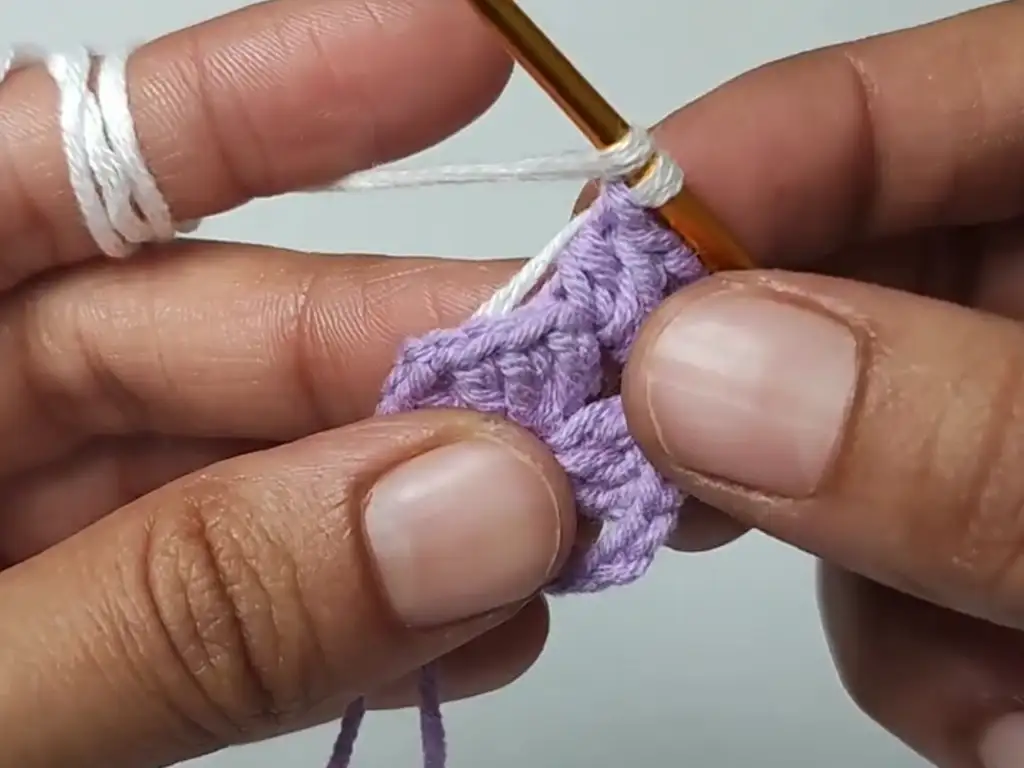 granny square crochet pattern, color change, crochet instructions