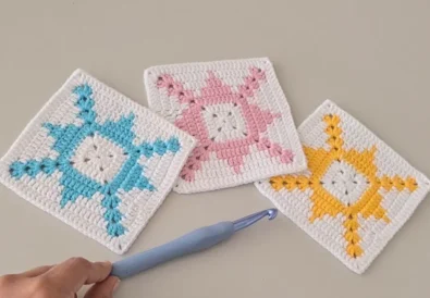 Easy crochet granny square in three color variations
