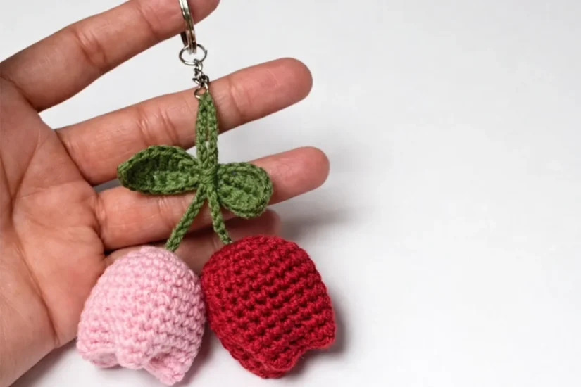 Easy crochet tulip keychain handmade amigurumi flower keyring